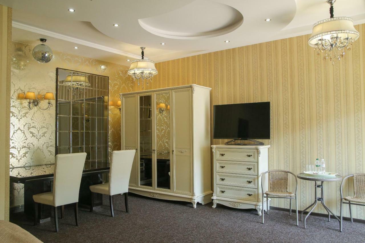 Hotel Villa Venice วินนิตซา ภายนอก รูปภาพ